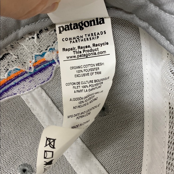Patagonia hat mesh back in grey and white - Picture 8 of 10